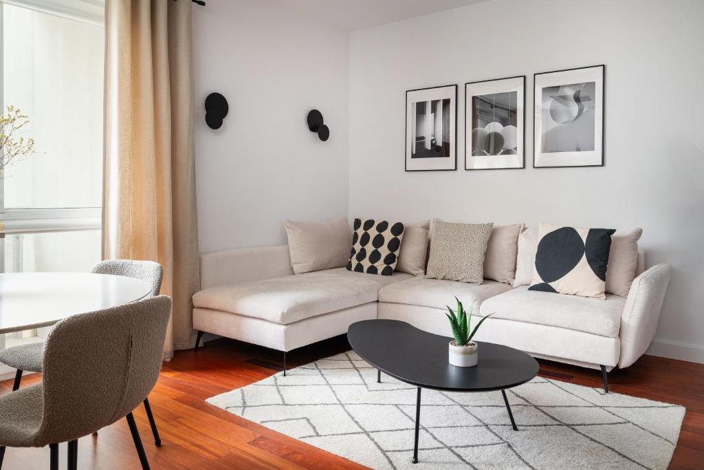 Arena Ursynów Luxury Apartment