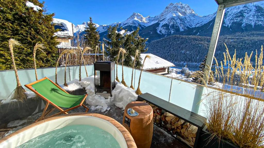 Ferienwohnung Chasa Splerin mit Whirlpool auf Terrasse - 5