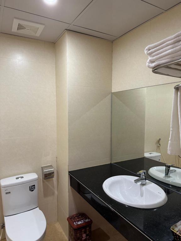 Khách Sạn Đức Phú