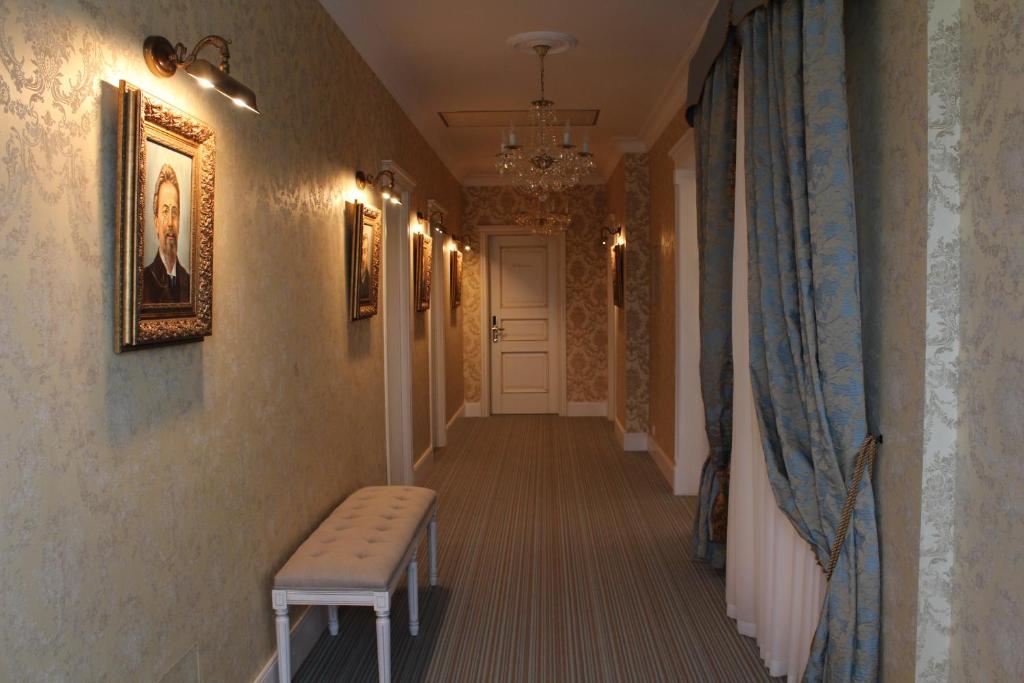 Russkiy Dvorik Boutique Hotel photo