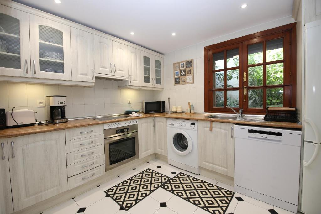Estepona West Townhouse BIANCA - 3