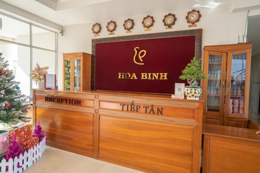 Nha Hang Khach San Hoa Binh 2