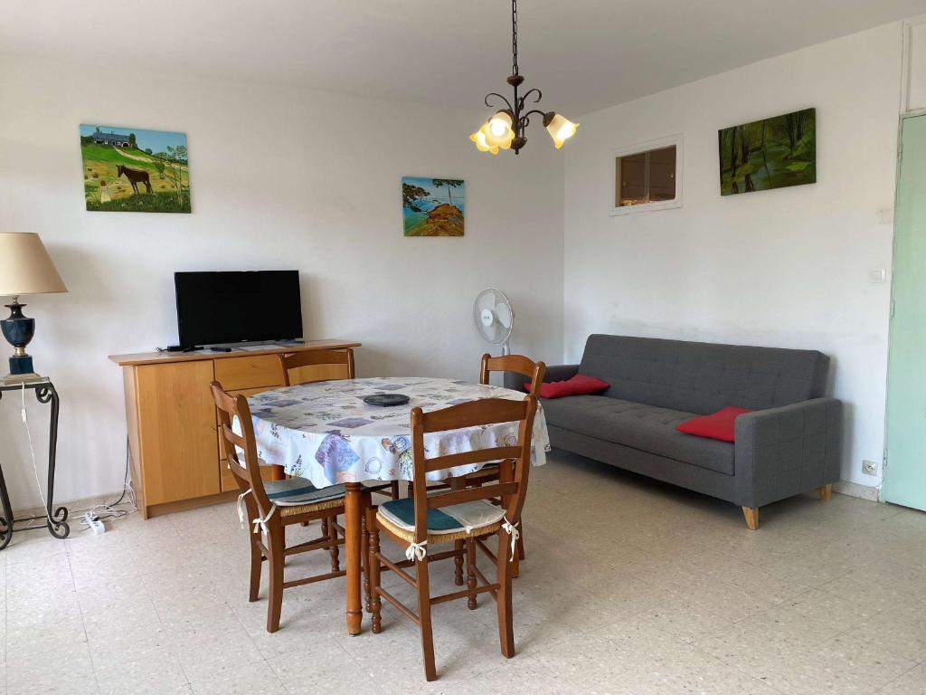 Appartement T2 lumineux avec loggia fermée, proche des thermes, parking, wifi - Balaruc-les-Bains - FR-1-553-184 - 2