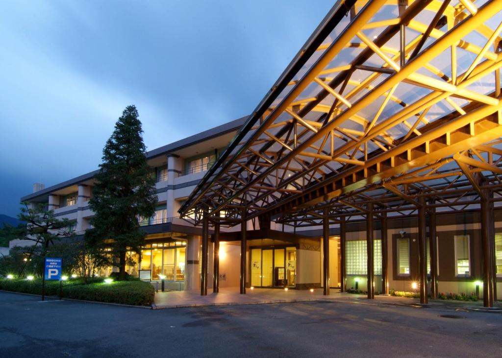 Route Inn Grantia Fukuoka Miyawaka - Wakita Onsen photo