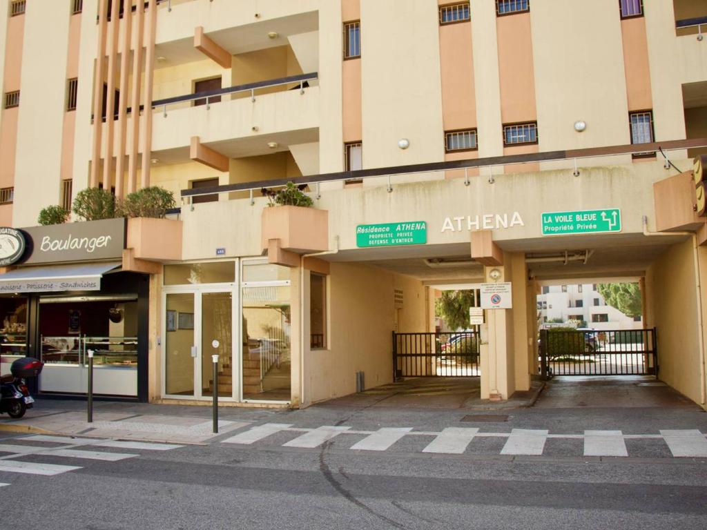 T2 climatisé 3* avec Loggia, Parking sécurisé, WiFi, proche plage - Bormes-les-Mimosas - FR-1-610-98 - 3