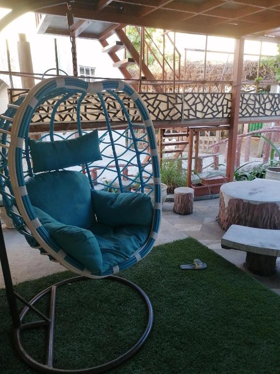 Hai alturath, Nazvá