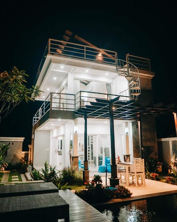 Private villa bamboo cozy