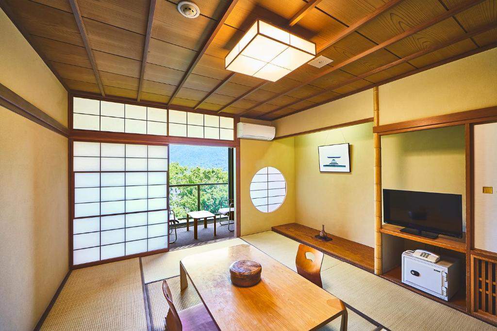 Shiki Resort Gora Saika