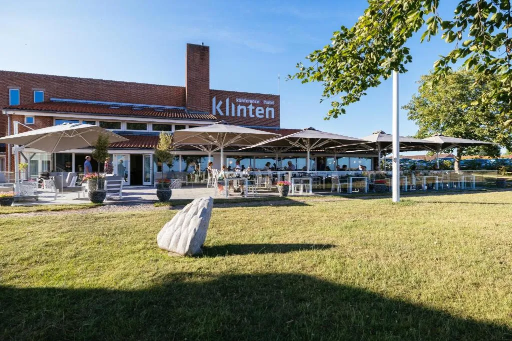 Strandhotel Klinten ApS，位于勒兹维的酒店