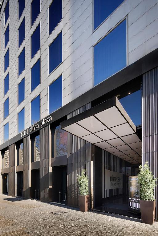 Olivia Plaza Hotel