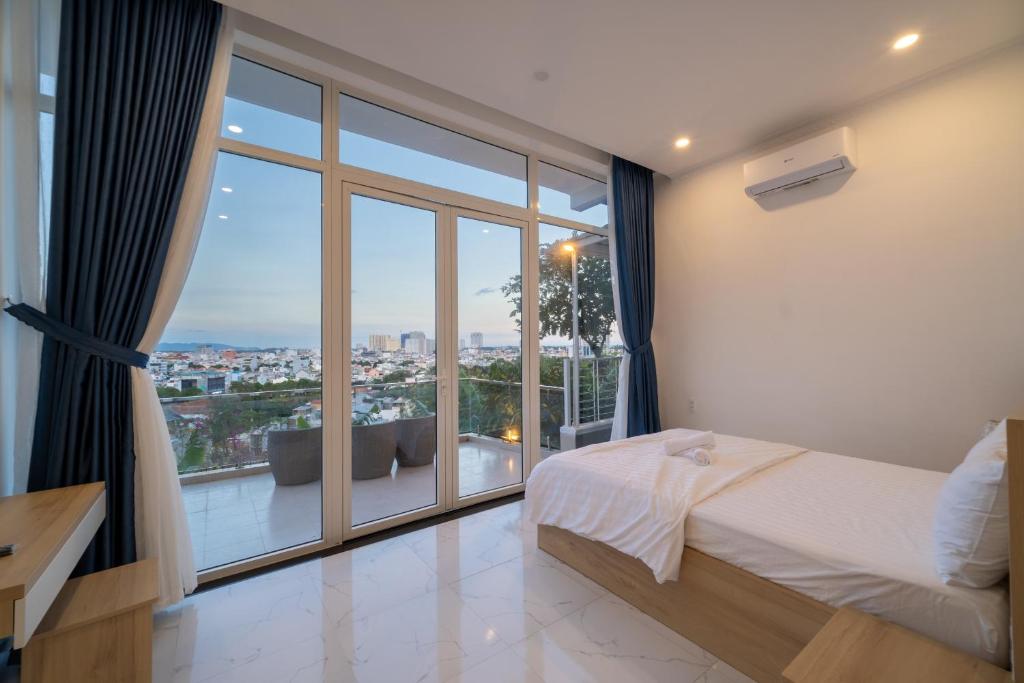 Tuyet Pham Villa View Thanh Pho