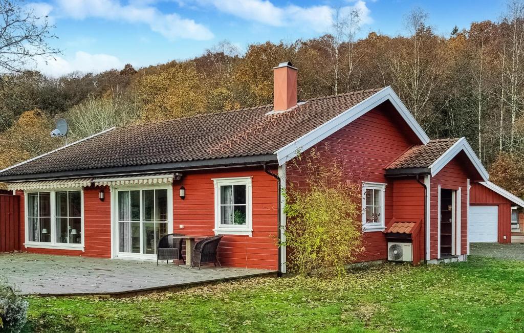 4 Bedroom Gorgeous Home In Lyngdal