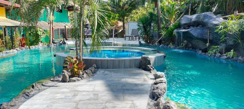 TAKATUKA BEACH RESORT