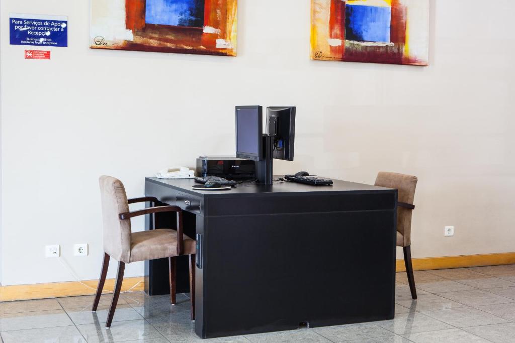 Holiday Inn Express Lisbon-Oeiras photo