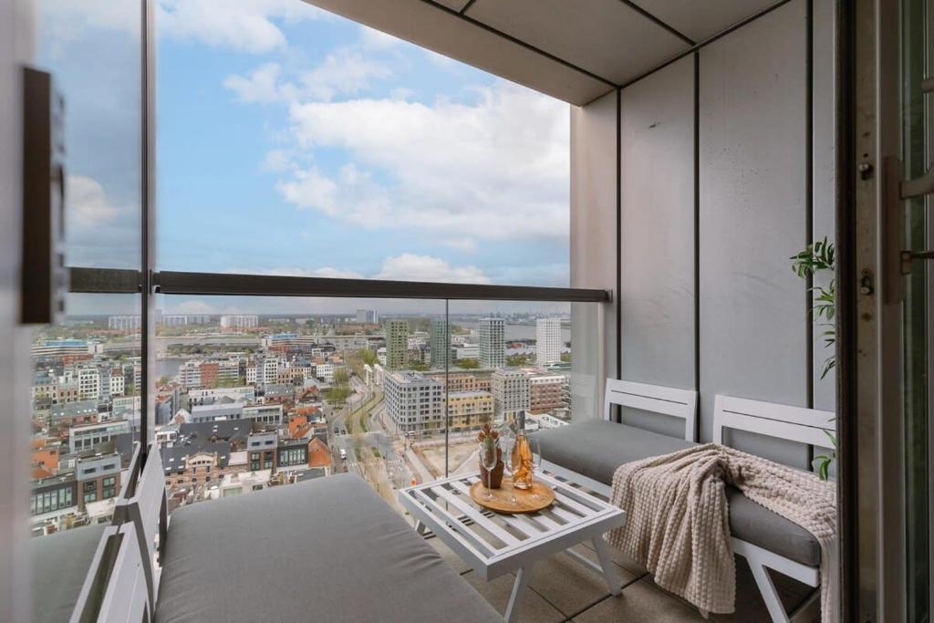 Huswell - Apartment with beautiful view of Antwerp, Antverpy
