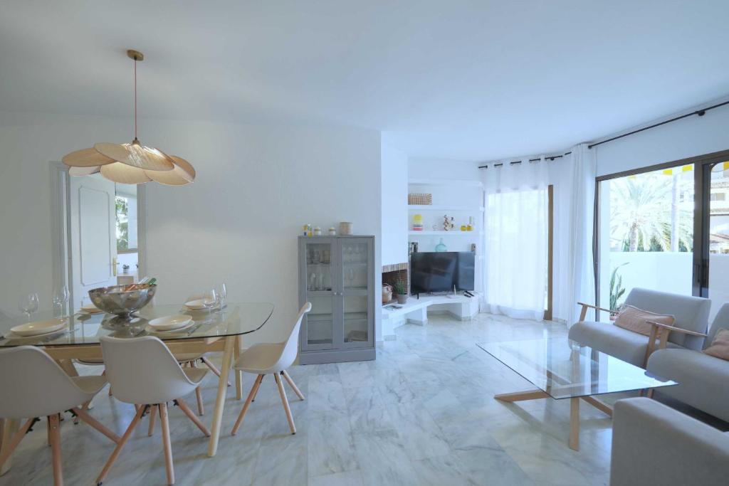 2035 golden beach modern - 3