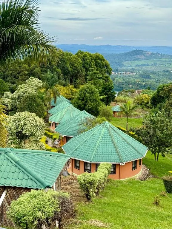 Top of the World Lodges Fort Portal, hotel in Fort Portal