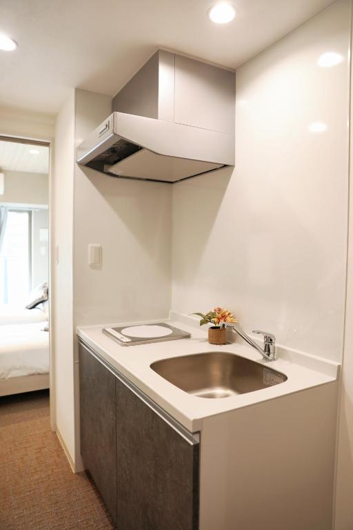 Hoshino Stay 2 Near Namba 3-Min Walk to Station