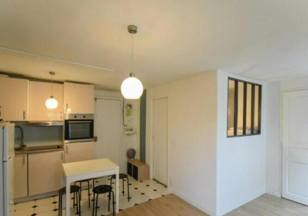 Lovely flat Canal St Martin - 3