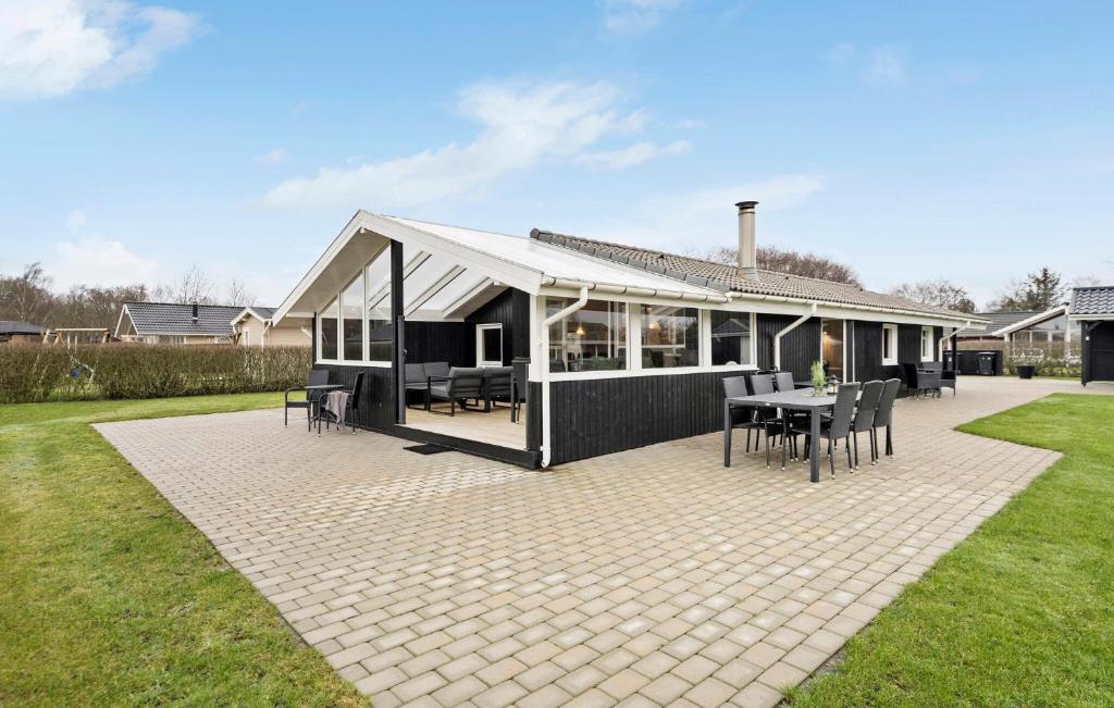 Stunning Home In Hemmet With Wi-Fi, Hemmet