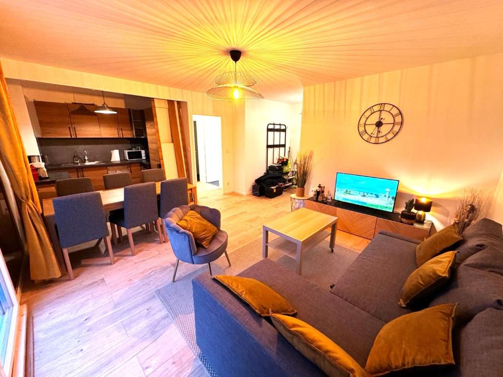 Les vergers de Serris, 6 personnes, 2 PK privés, balcon, lit bébé - 3