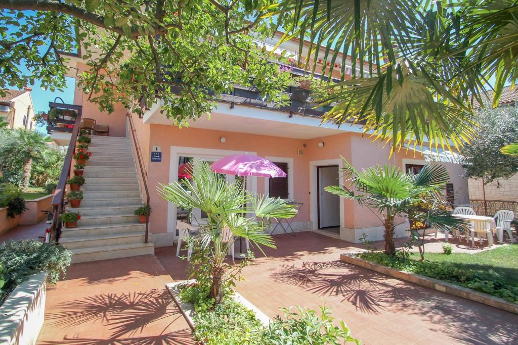 Adila A2, Novigrad – Istrie