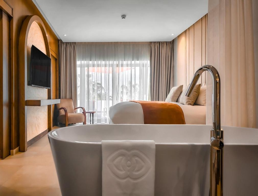 Bathroom, Sofitel Agadir Royalbay Resort in Agadir