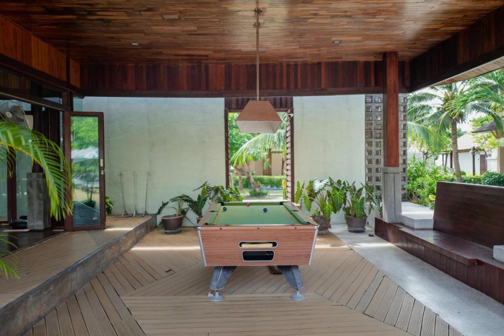 Attractions, Bundhaya Villas in Ko Lipe