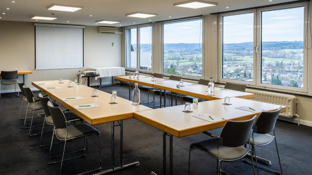 Tárgyalóterem/bálterem