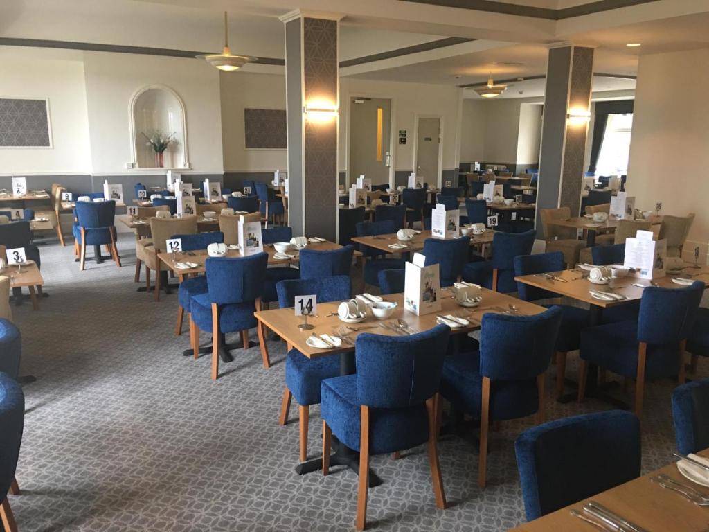 Cumberland Hotel
