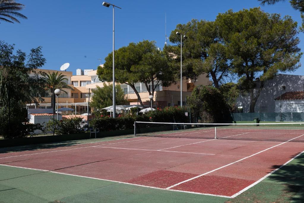 Sagitario Playa — Sports & recreation in Cala Blanca, Balearic Islands