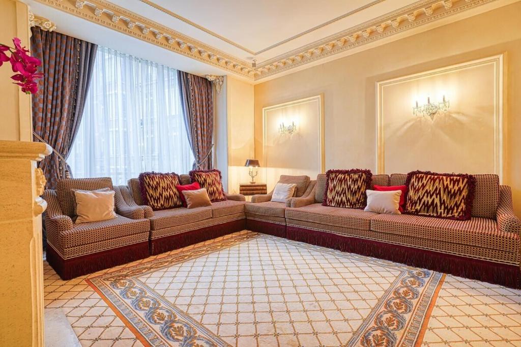Napoleon Suite Champs Elysees - 2