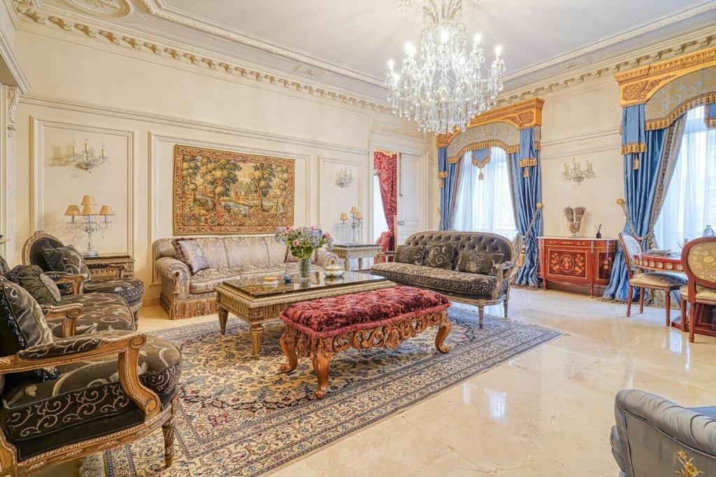 Napoleon Suite Champs Elysees - 5
