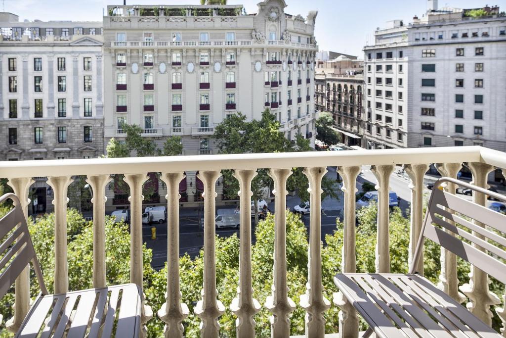 Milton House Gran Via photo