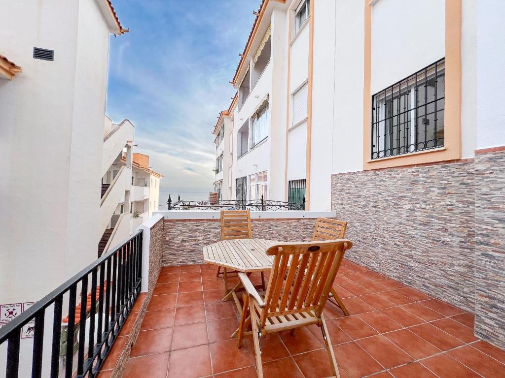 Family apartment in Playa de Carvajal, Benalmádena - 5