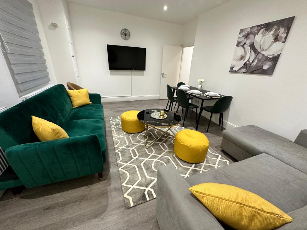 2 Bedroom Apartment, Edgware Road, Londres