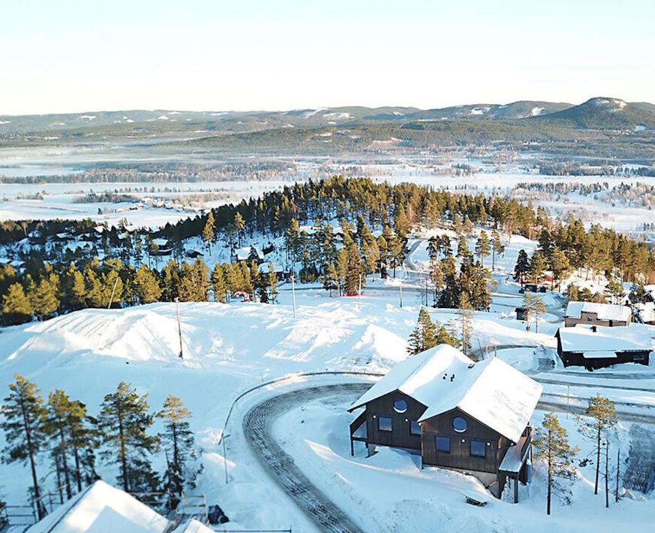 Toppvillan - Ski In - Ski Out - 200 m till toppen och cykelleder, Järvsö
