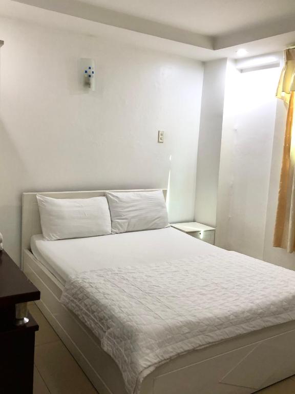 Seven Stars Hotel