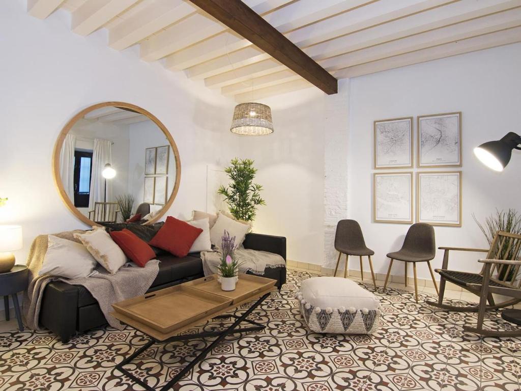ChezmoiHomes Alhambra Boutique Terrace - 5