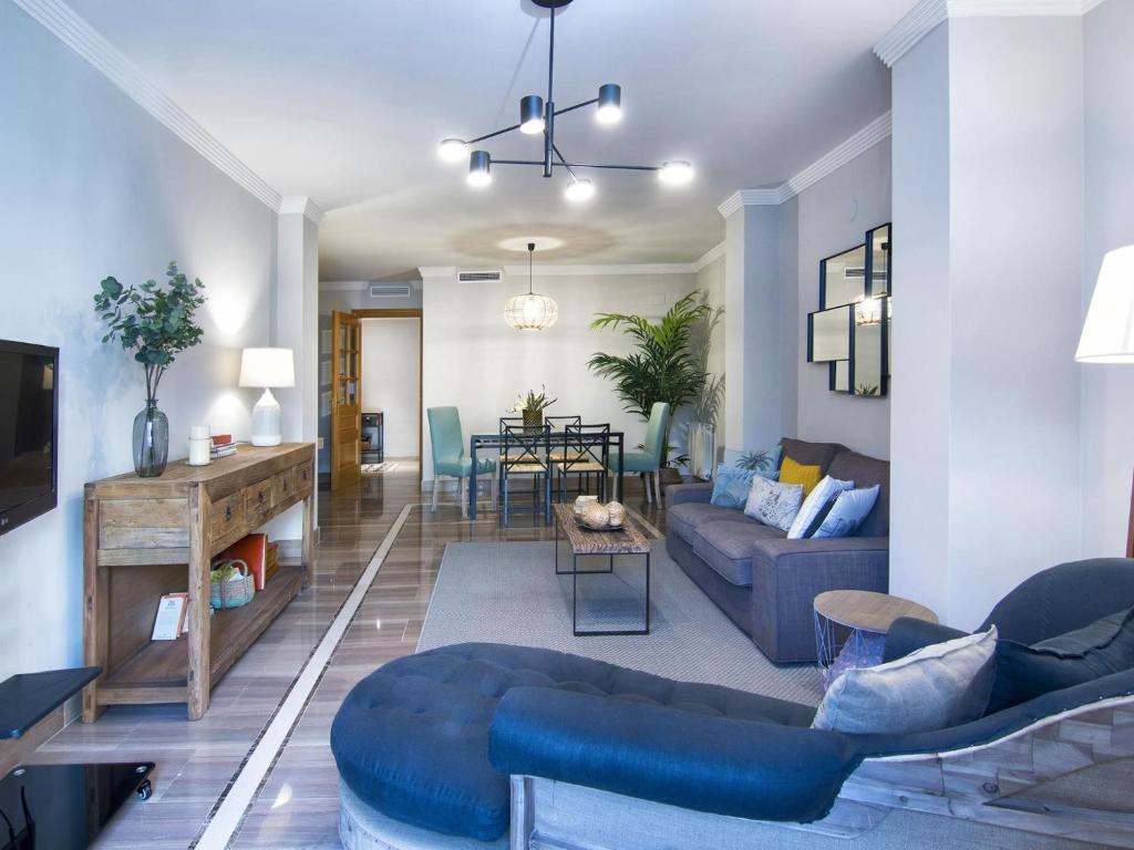 ChezmoiHomes Town Hall 1 - 5
