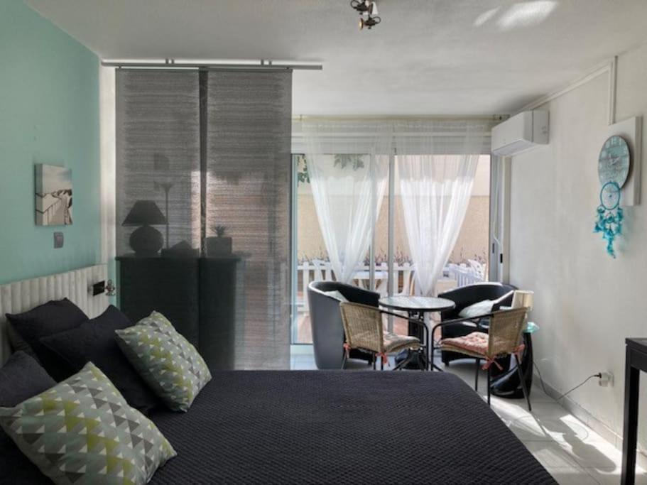 Studio 513, Port Soleil B3 au village naturiste, Cap d'Agde