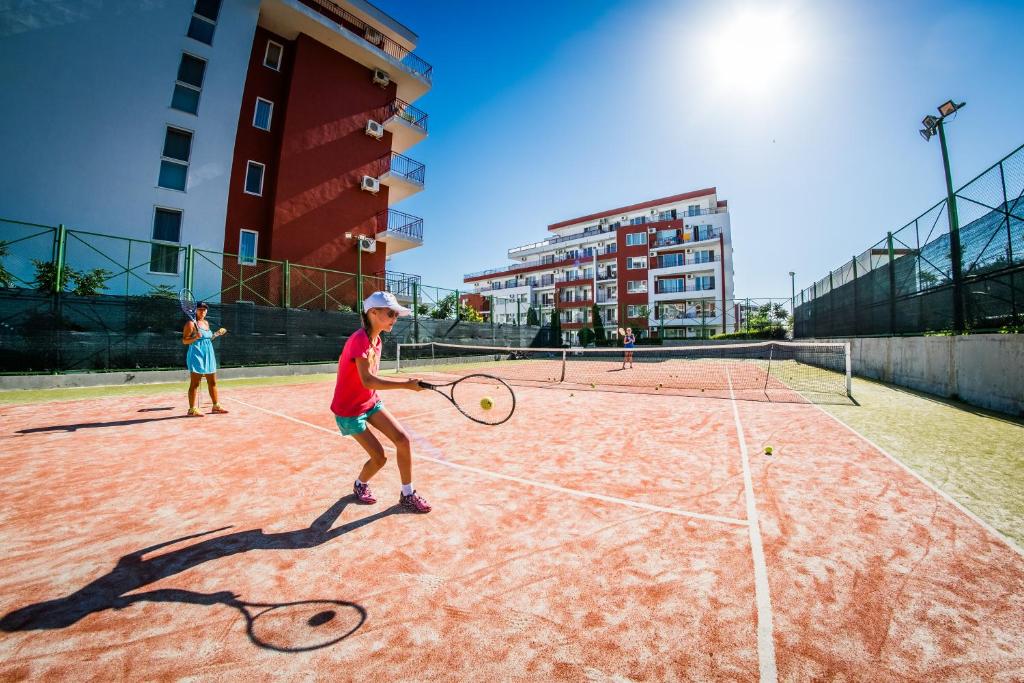 Marina View Fort Beach — Sport i rekreacja in Święty Włas, Region Burgas