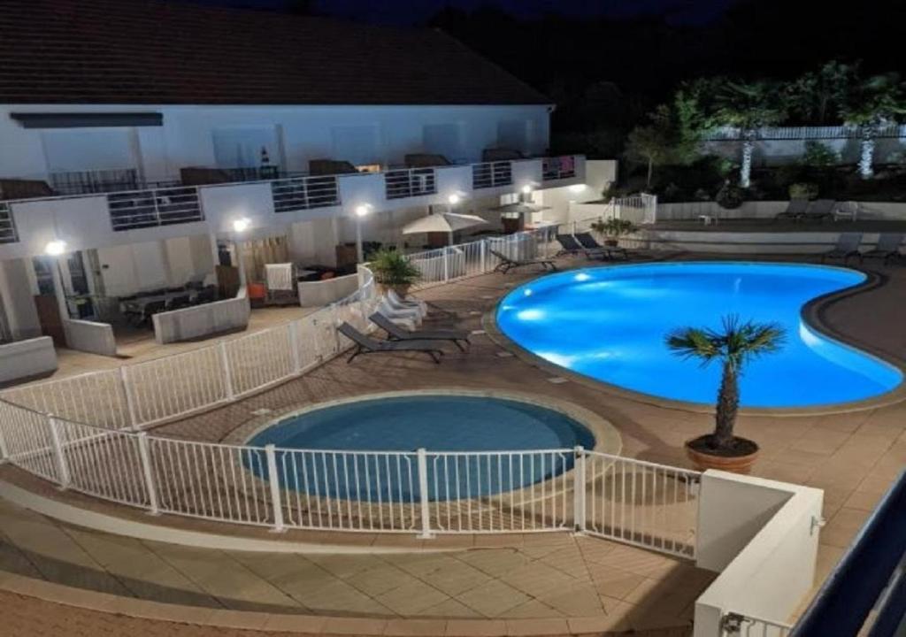 RÉSID'AZUR APPARTEMENT T2-PMR- Piscine privée - 3