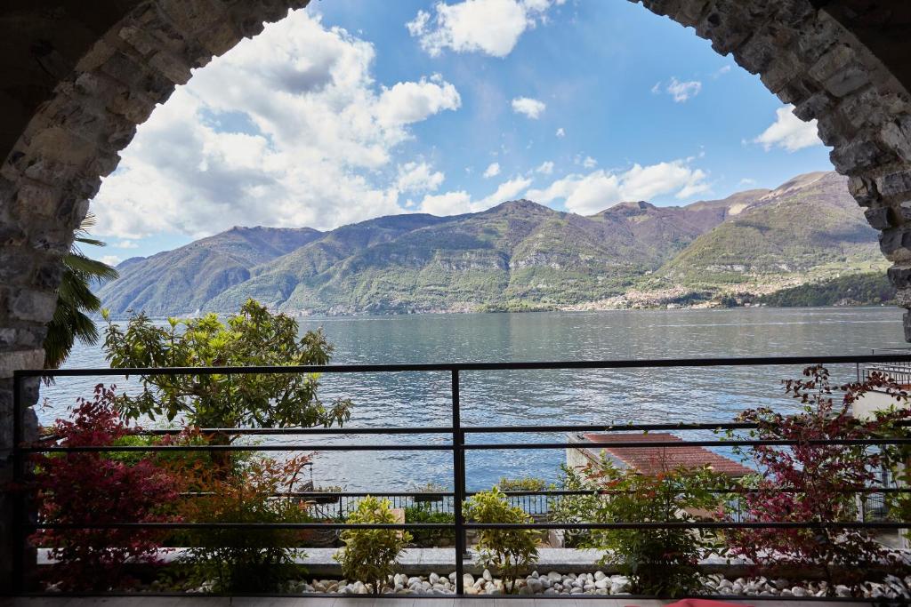 Cozy Studio with Lake View in Lezzeno - 1