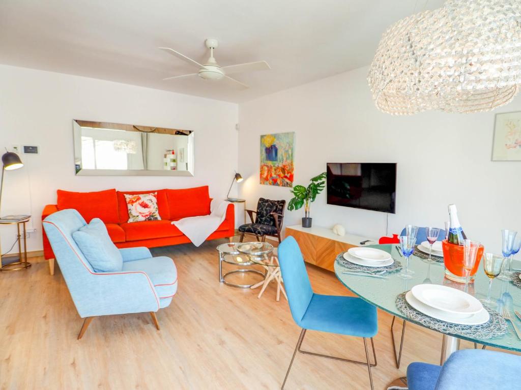 Happy Diamond by Hello Homes Sitges - 1