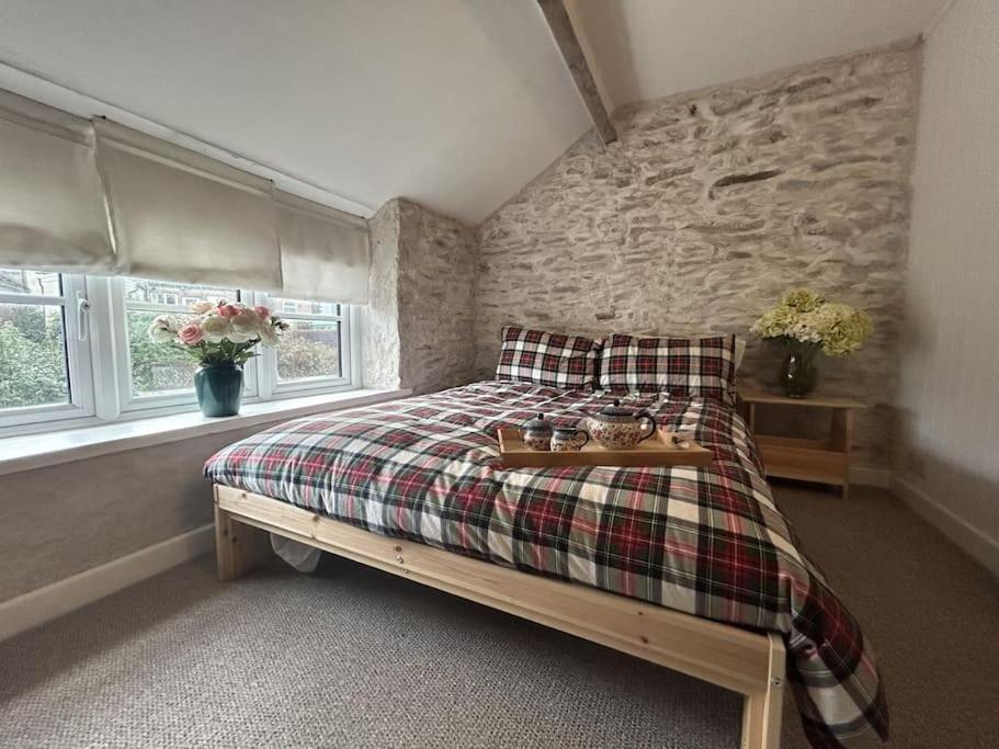 Little Cottage, Big Character, Pontypridd photo 8