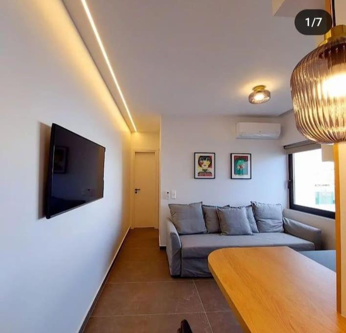 BlueMotion - CruiseNest 143 6B, Pireus