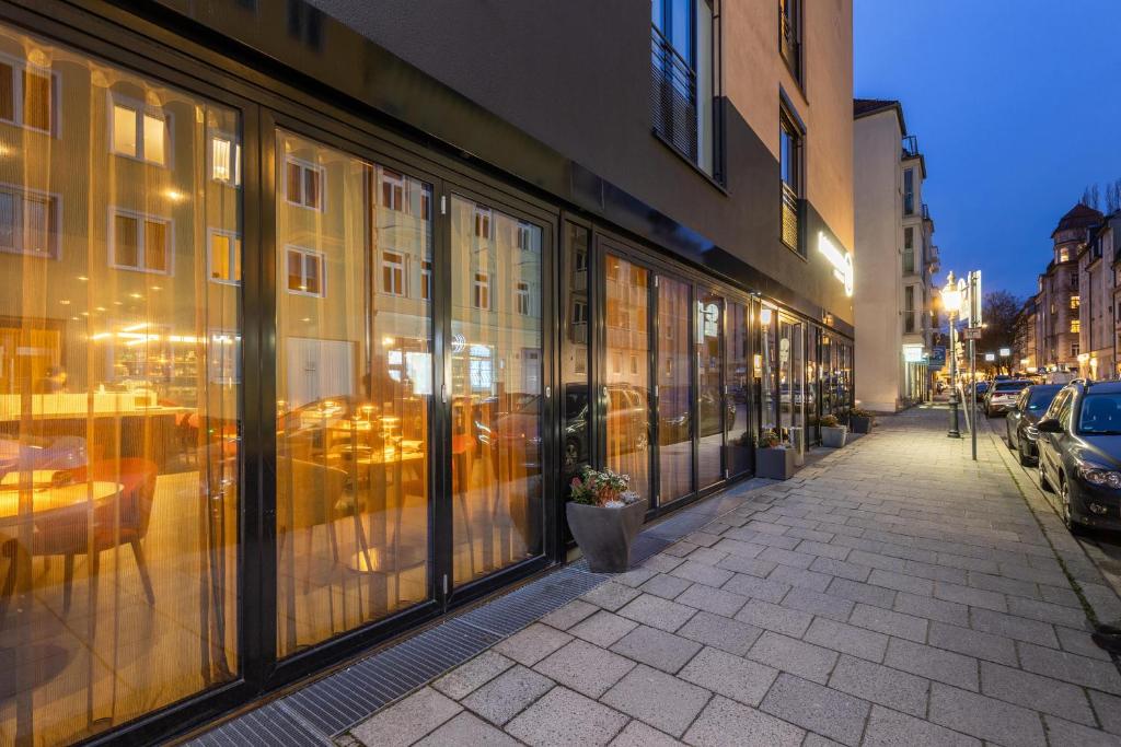 ラ マンション ヴィ ヴァディ ホテル (La Mansion Vi Vadi Hotel) 外観