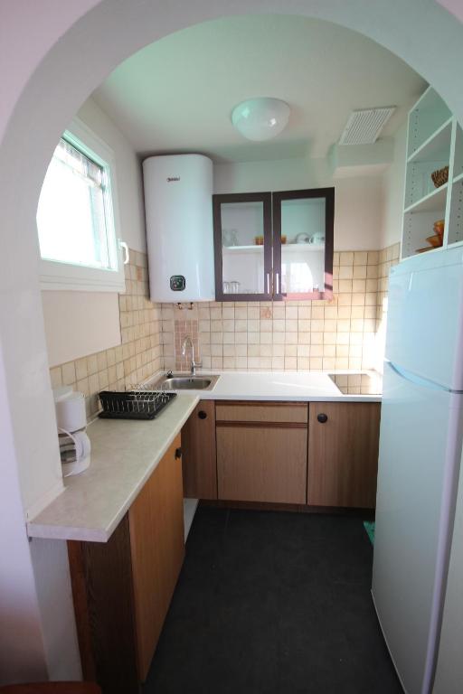 Appartement 2 pièces, au 1er étage pour 2 à 4 couchages, proche commerces et 200m plage de PORTIRAGNES PLAGE LXRH9 - 4