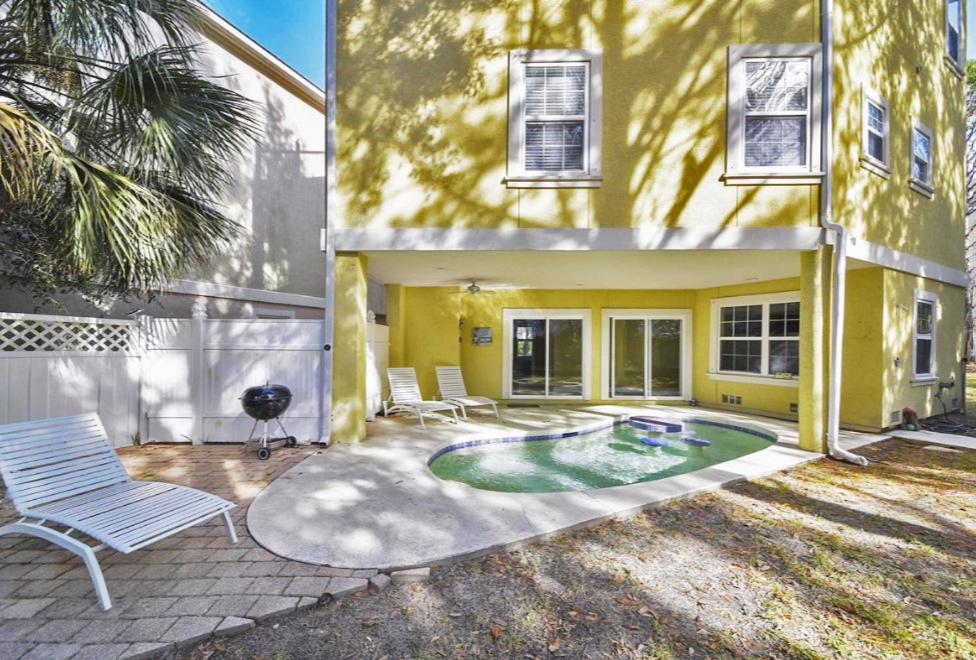 Crabline 49, Hilton Head Island